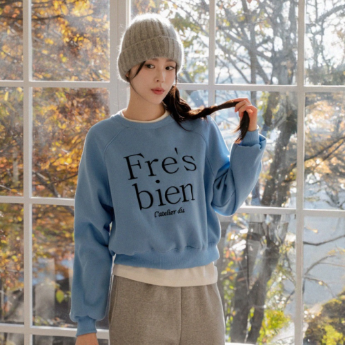 正韓  刺繡字母 內刷毛棉T上衣【J622385】