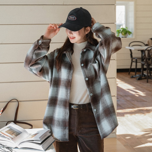 正韓 厚絨格紋寬鬆襯衫【A23296】