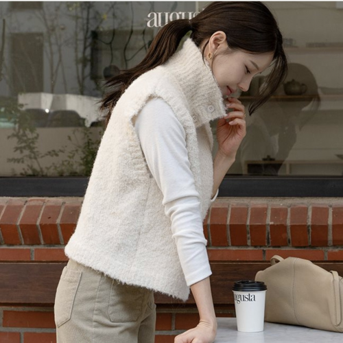 正韓 毛絨立領 開襟排釦寬肩背心外套【ED23207】韓國代購