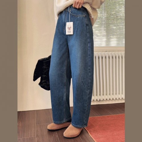 正韓 有型自然曲線弧線 微寬鬆磨毛牛仔褲【A72801】