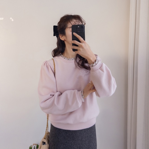 正韓  花朵蕾絲抓褶肩上衣【A72278】