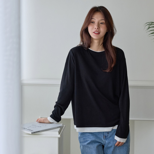 正韓  圓領撞色拼接T上衣【A73359】