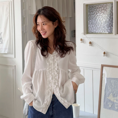 正韓 V領荷葉設計襯衫寬鬆【C74409】