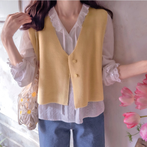 正韓 柔和亮眼V領雙扣 背心【YA74505】韓國代購