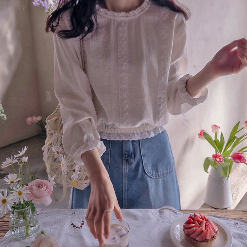 正韓   優雅蕾絲腰帶可調整氣質上衣【A74229】