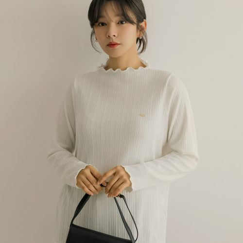 正韓   彈性波浪邊金屬小點綴上衣【A74232】