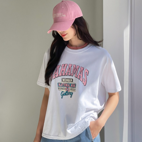 正韓  復古裂紋粉色字母短T上衣【A74315】