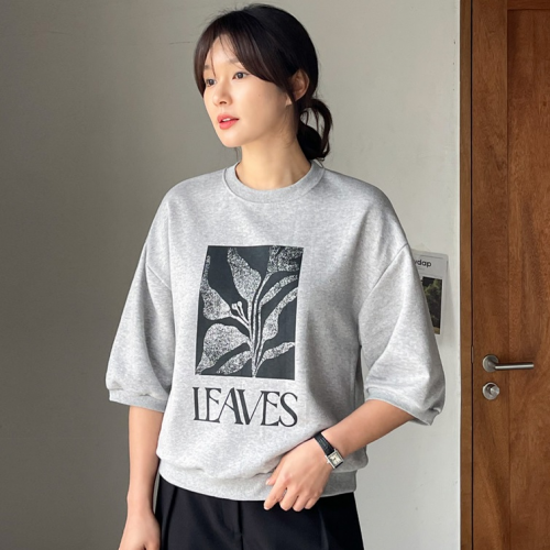 正韓  五分袖印花落肩T上衣【A75308】