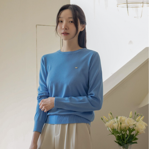 正韓 柔軟親膚圓領V領7色可選 針織上衣【B21395】 