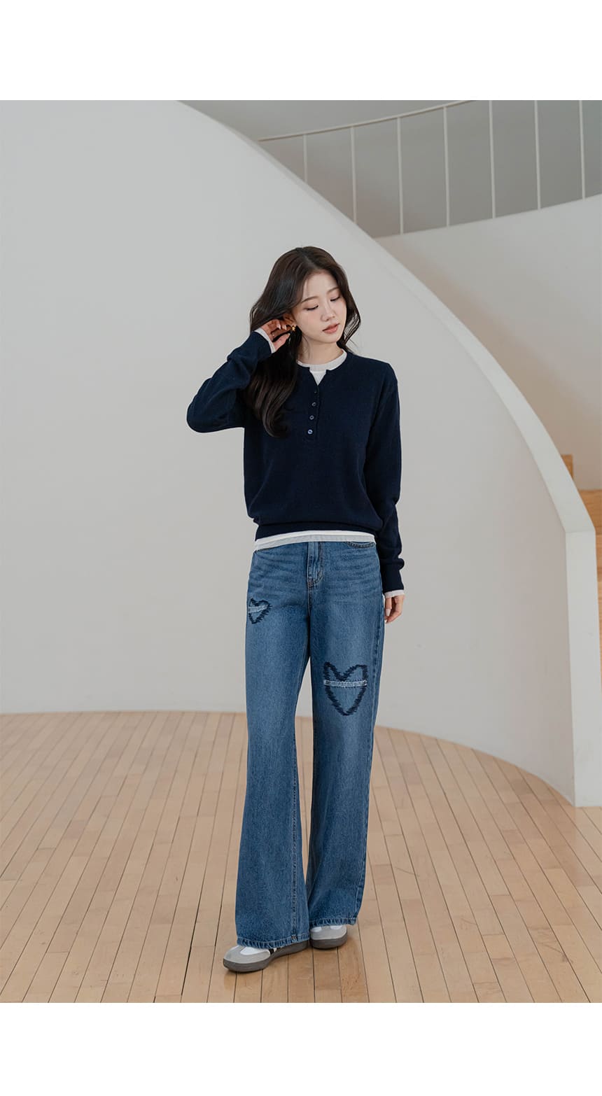  正韓 內鬆緊腰 愛心刺繡牛仔褲直筒寬褲長褲【C74423】韓國代購